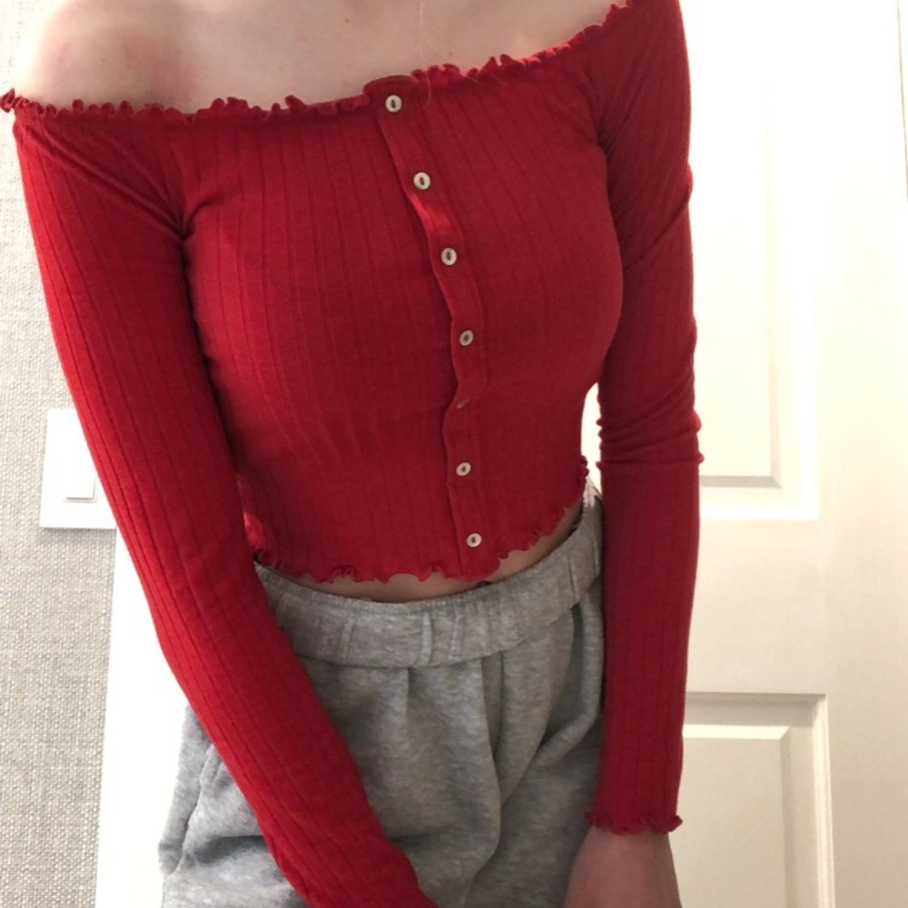 me to we off shoulder top